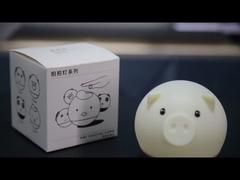Support Dimmer Petit ours Porc rose LED Table Light pour la famille Gulu dans le canard jaune